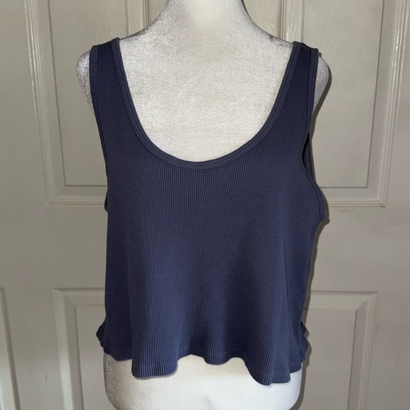 Set Active Waffle Weave Cropped Tank - Picture 1 of 4